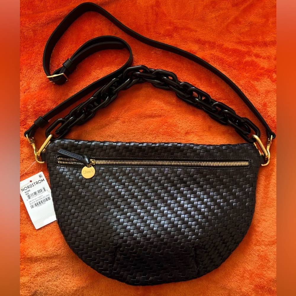 SOLD!COPY NWT CLARE V GRAND FANNY IN BLACK WOVEN ZIG ZAG. strap sold separately.